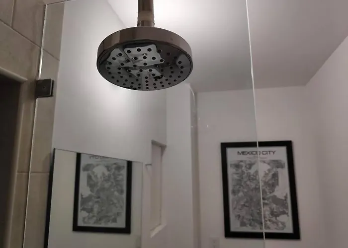 Comfy, Intimate With A Haunting Terrace Apartamento Cidade do México